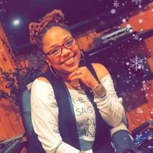 Meet your Posher, Florence